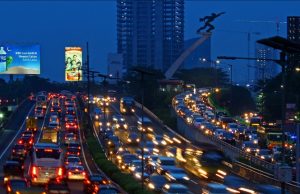 Penyebab Kemacetan Lalu Lintas dan Solusi Jangka Panjangnya