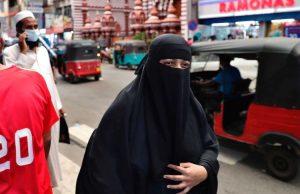 Sri Lanka Akan Larang Muslim Pakai Burka dan Tutup Seribu Sekolah Islam