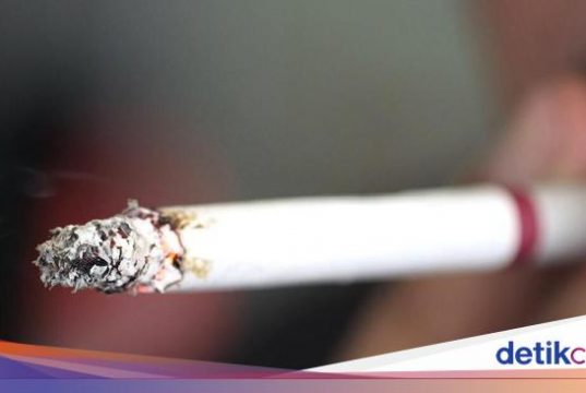 Viral Biarkan Anak Kandung Merokok, Bapak di Bitung Ditangkap Polisi