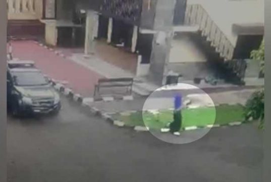 Penyerangan Mabes Polri di Indonesia dan Capitol Hill di Amerika Serikat, Pelajaran Apa Yang Bisa Dipetik Untuk Penanganan Terorisme?